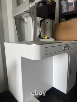 JK-60 Fiber Laser Marking / Metal Engraving Machine 300 × 300 mm Field